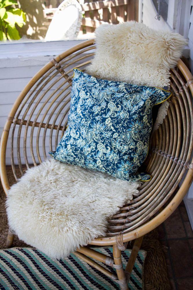 Batik Pillow | Blue and Greencategory_Decor from NEEPA HUT - SHOPELEOS