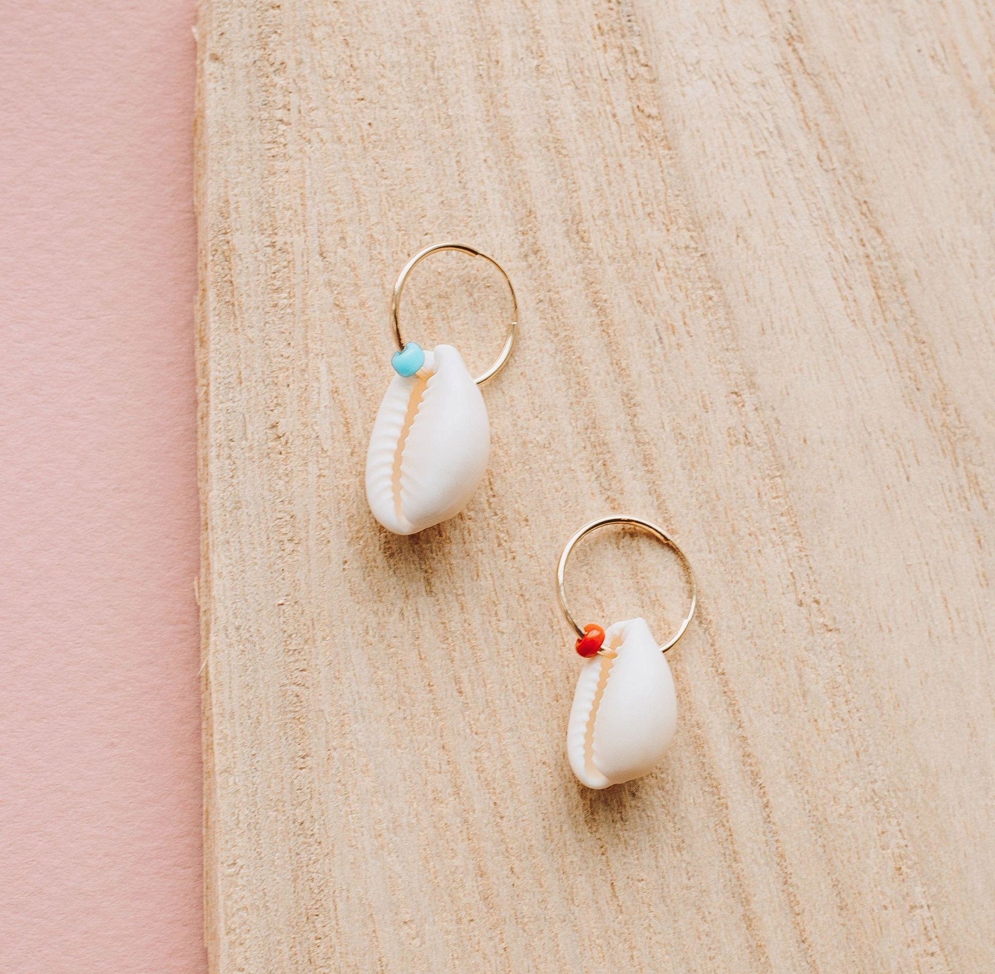 Beaded Cowrie Shell Hoop Earringscategory_Accessories from OIYA - SHOPELEOS