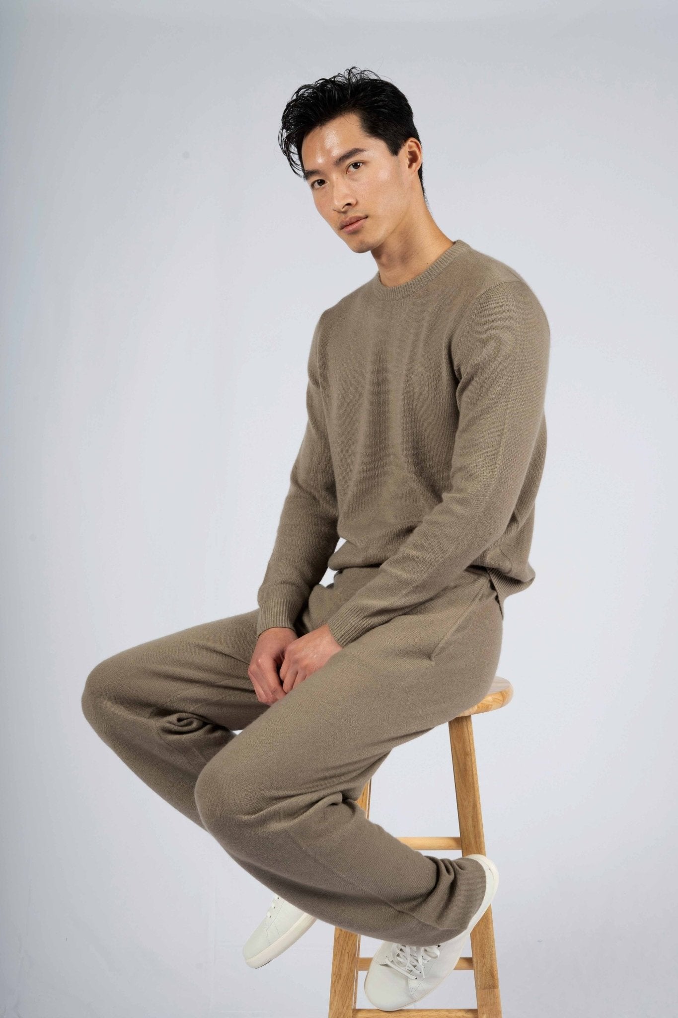 AARON Ethical Cashmere Crewneck Sweatercategory_Mens Clothing from CASHE Cashmere - SHOPELEOS