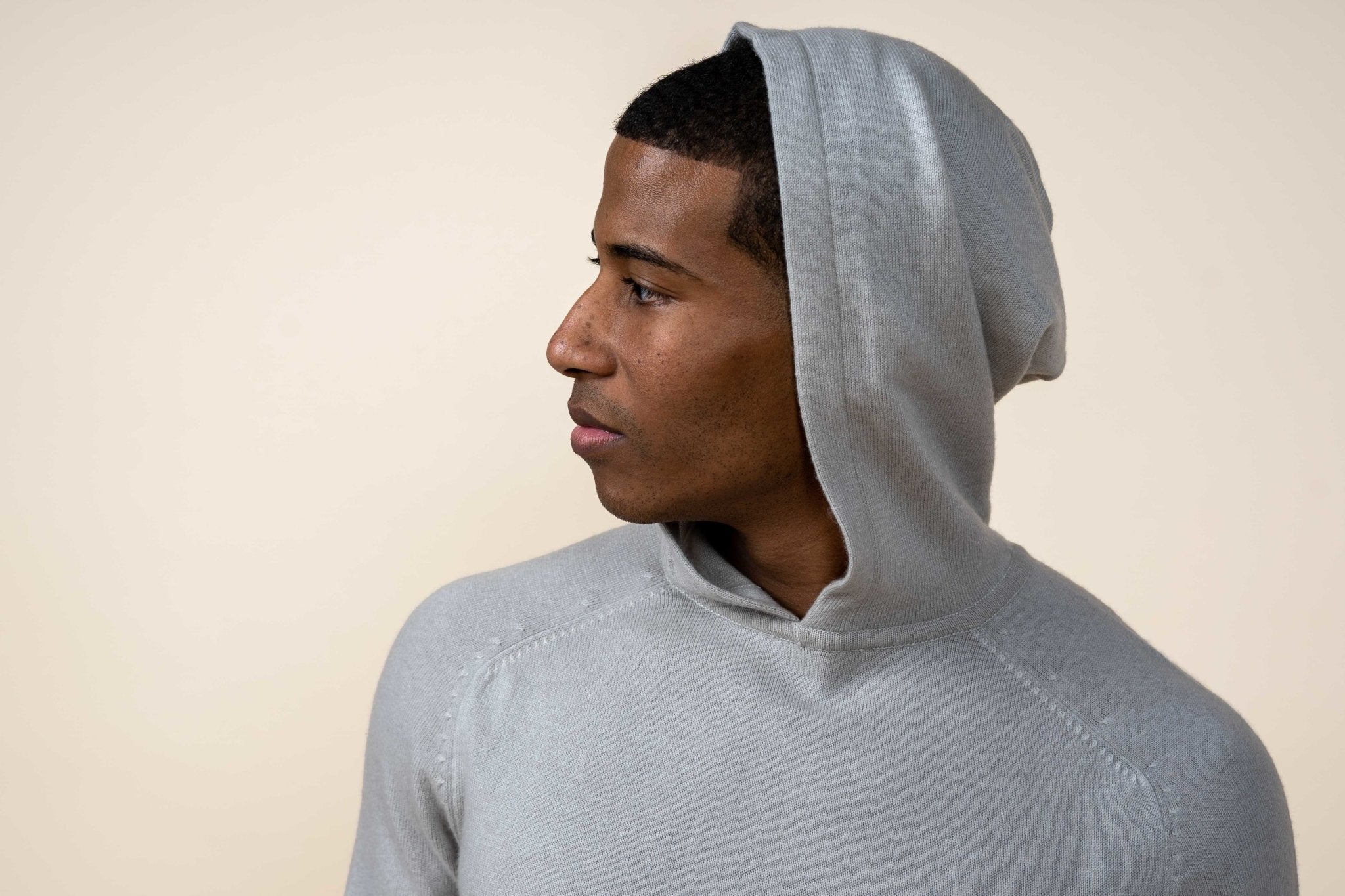 JACOB Ethical Cashmere Fitted Hoodie Sweatercategory_Mens Clothing from CASHE Cashmere - SHOPELEOS