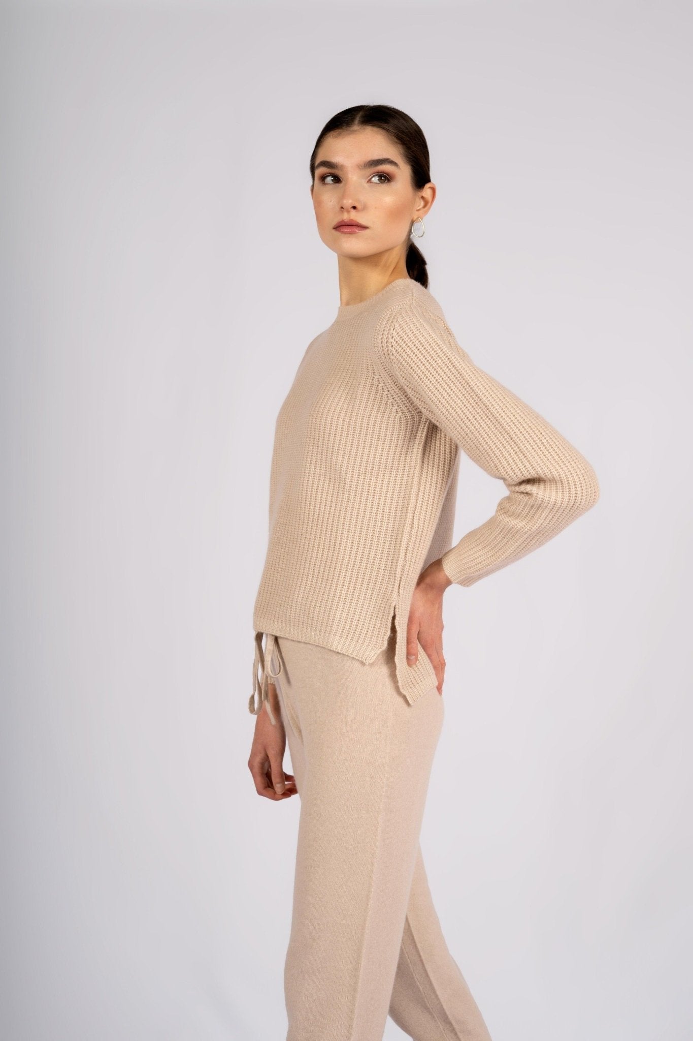 MARIA Ethical Cashmere Crewneck Sweatercategory_Womens Clothing from CASHE Cashmere - SHOPELEOS