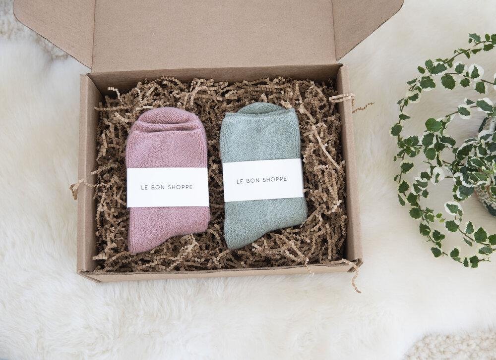 Cold-Weather Comfort Gift Box from Jones and Co. - SHOPELEOS