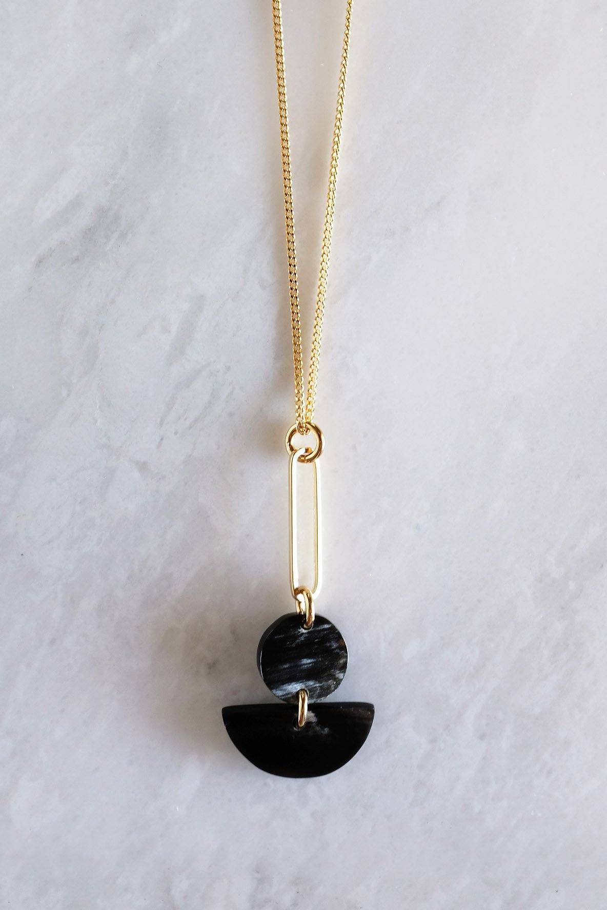 Tho Bar & Geo Buffalo Horn Pendant Necklacecategory_Accessories from Hathorway - SHOPELEOS