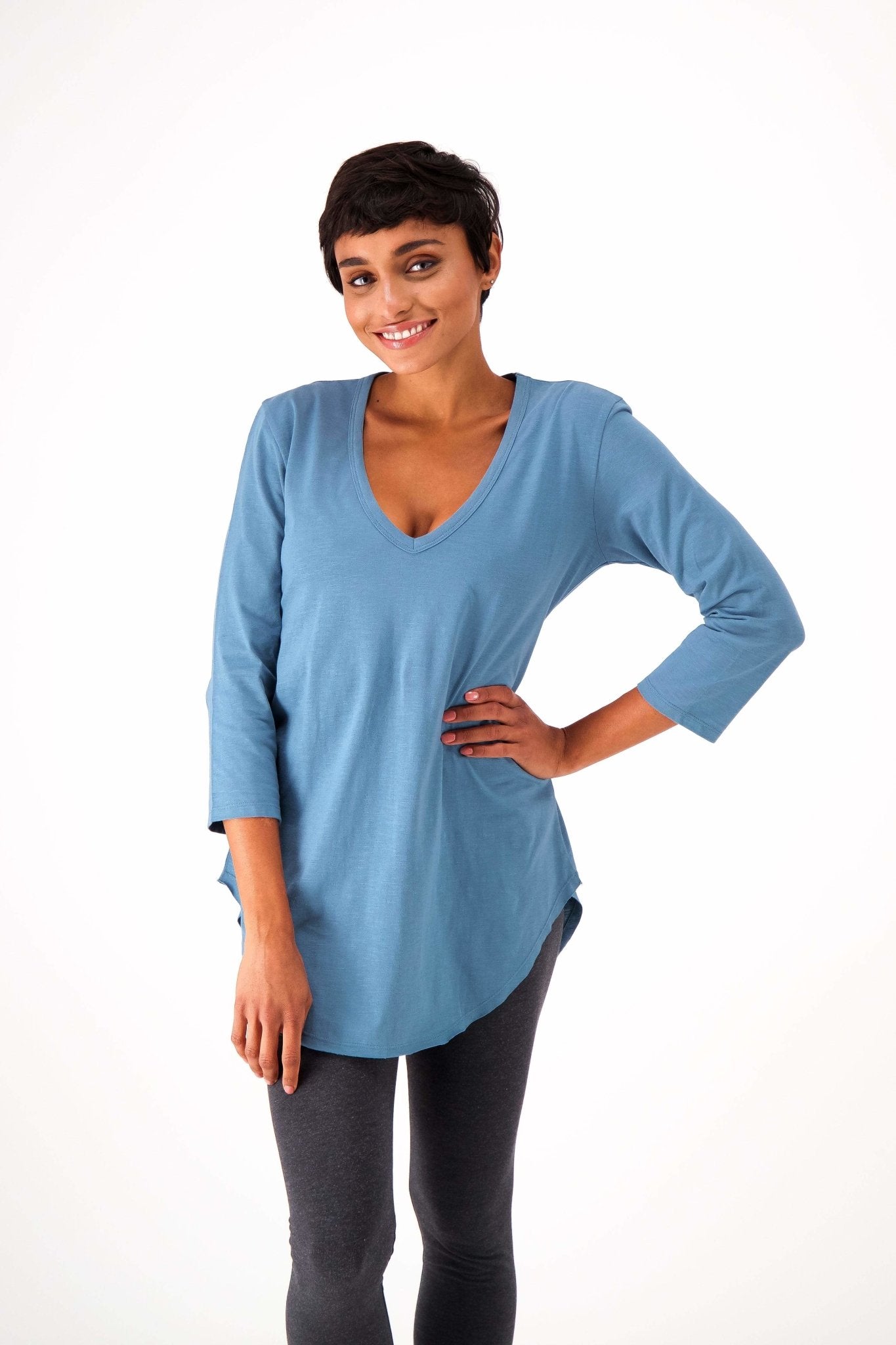 The Relaxed ¾ Sleeve V-neck T-shirtcategory_Womens Clothing from The Good Tee - SHOPELEOS