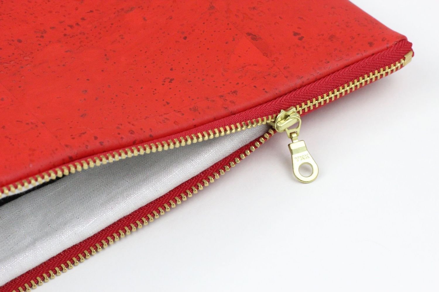 Gloria Clutch In Red Corkcategory_Accessories from Tzoma - SHOPELEOS
